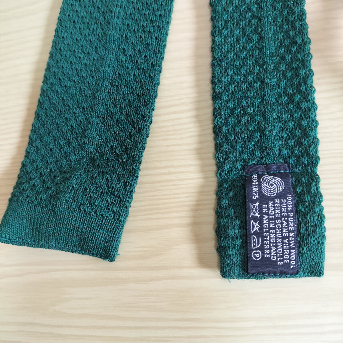 ブルックスブラザーズ(Brooks Brothers)ウール緑ニットネクタイ　ニットタイ_画像10