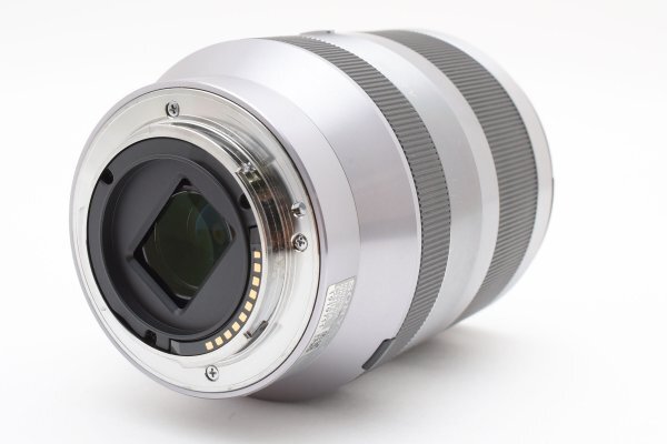 * прекрасный товар возвращенный товар гарантия * SONY Sony E 18-200mm F3.5-6.3 OSS серебряный SEL18200 E крепление сторона влагостойкий шкаф управление #M503