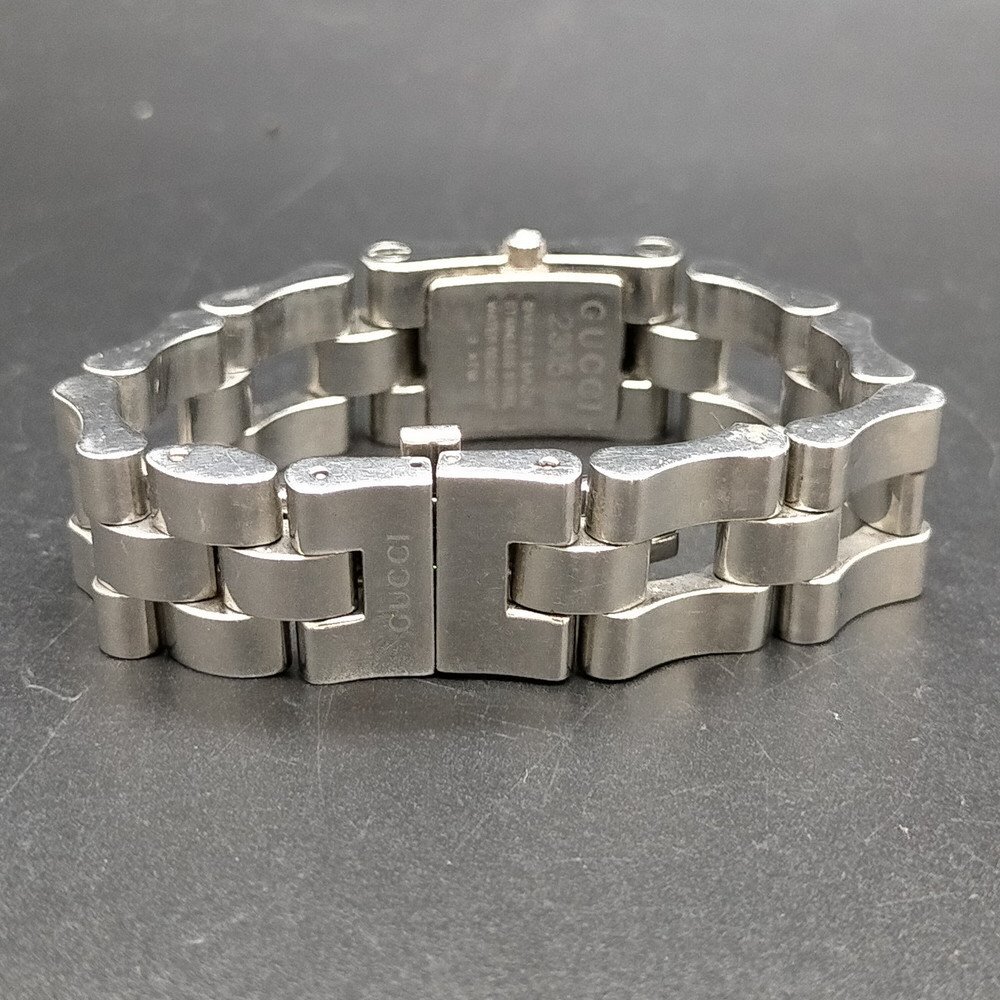 グッチ Gucci 腕時計 不動品 2305L（GUCCI） レディース 2328163_画像3