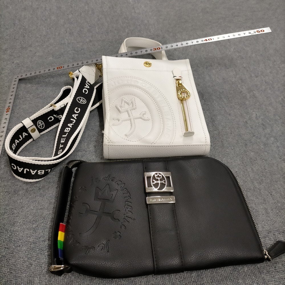 CASTELBAJAC カステルバジャック ショルダーバッグ ミニトート 白 ロゴ型押し ゴールド金具 3358114