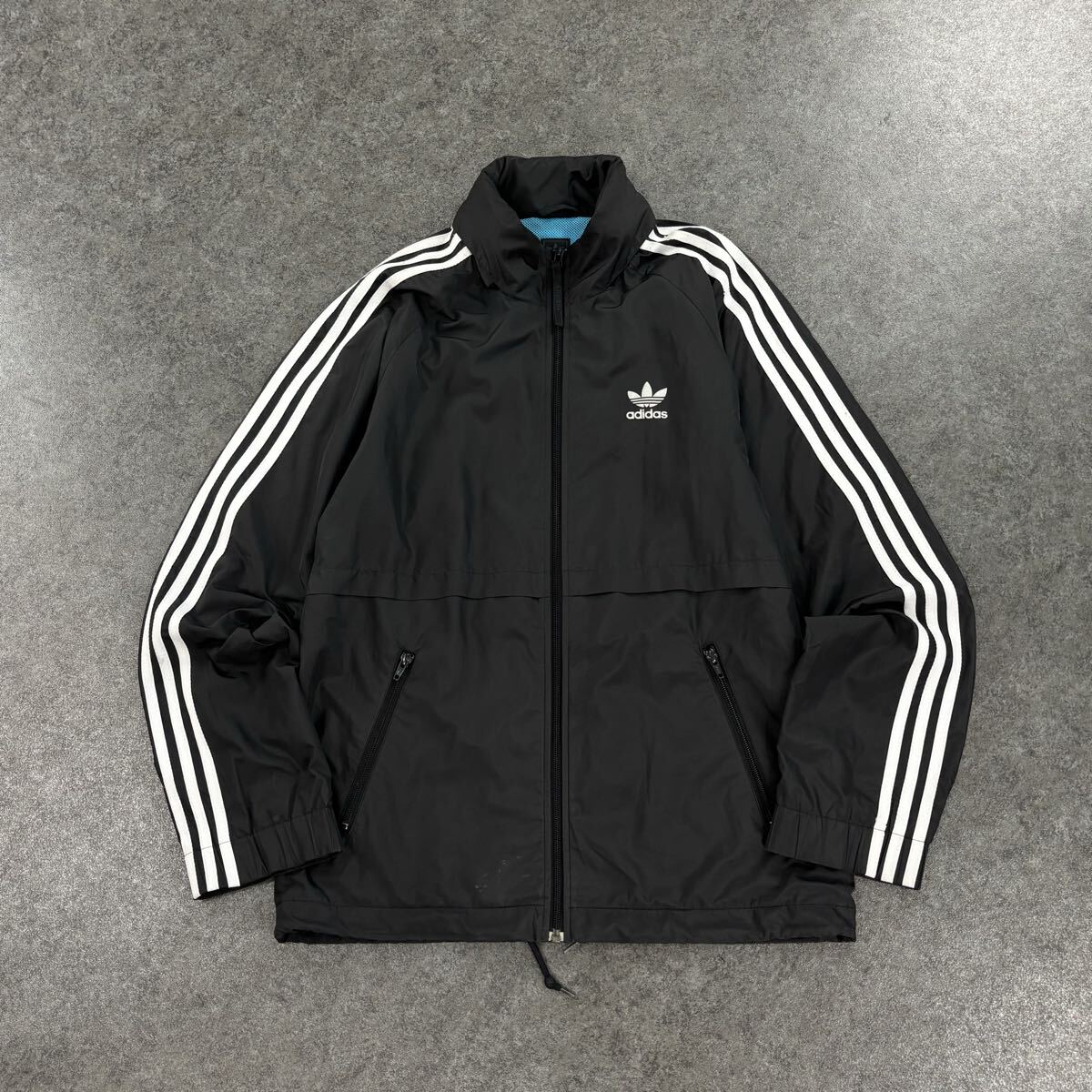 00s ADIDAS アディダス ウィンドブレーカー ジップアップ ジャケット サイドライン フード内蔵 ロゴプリント 内側メッシュ 黒 メンズ L