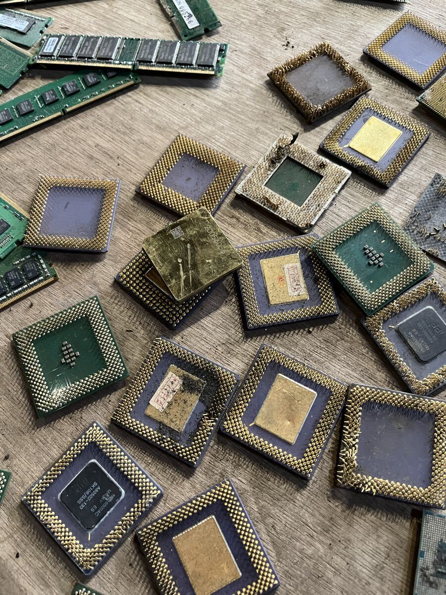 GB-5740【ジャンク】大量　パソコン　メモリ　　CPU 　動作未確認　まとめ　金　メッキ　都市鉱山　　ゴールド　総重量約13kg　