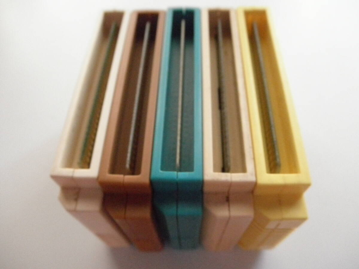 ●FCソフトセット　藤子5種(キテレツ大百科、パーマン、オバQ、忍者ハットリくん、ドラえもん)　初期起動確認済_画像5