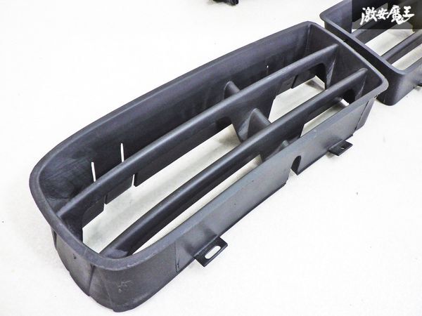 ★良品★ VW フォルクスワーゲン 純正 ゴルフ4 ノーマル フロントグリル ラジエーターグリル ロアグリル セット 1J0853655 即納 棚17D_画像2