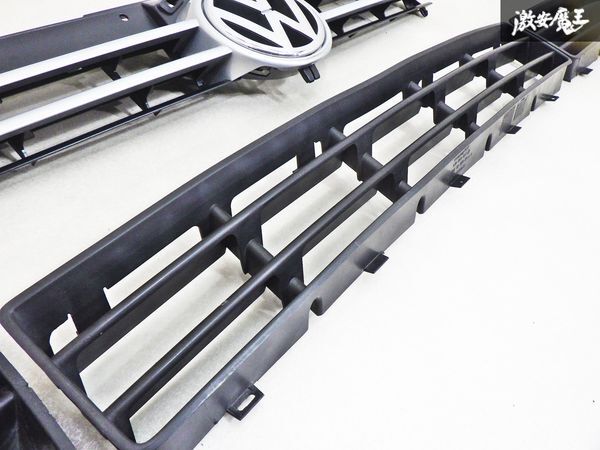 ★良品★ VW フォルクスワーゲン 純正 ゴルフ4 ノーマル フロントグリル ラジエーターグリル ロアグリル セット 1J0853655 即納 棚17D_画像3
