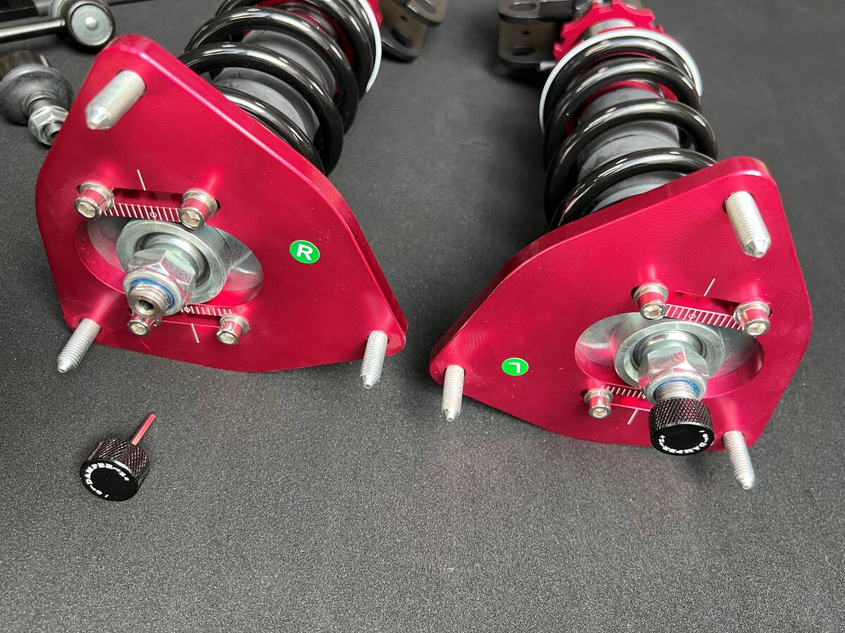 ☆新品☆送料無料！ トヨタ 後期 GR86 スバル BRZ キャンバー調整付 減衰力36段調整 フルタップ車高調 ZN8 ZD8 ハチロク ビーアールゼット _画像10