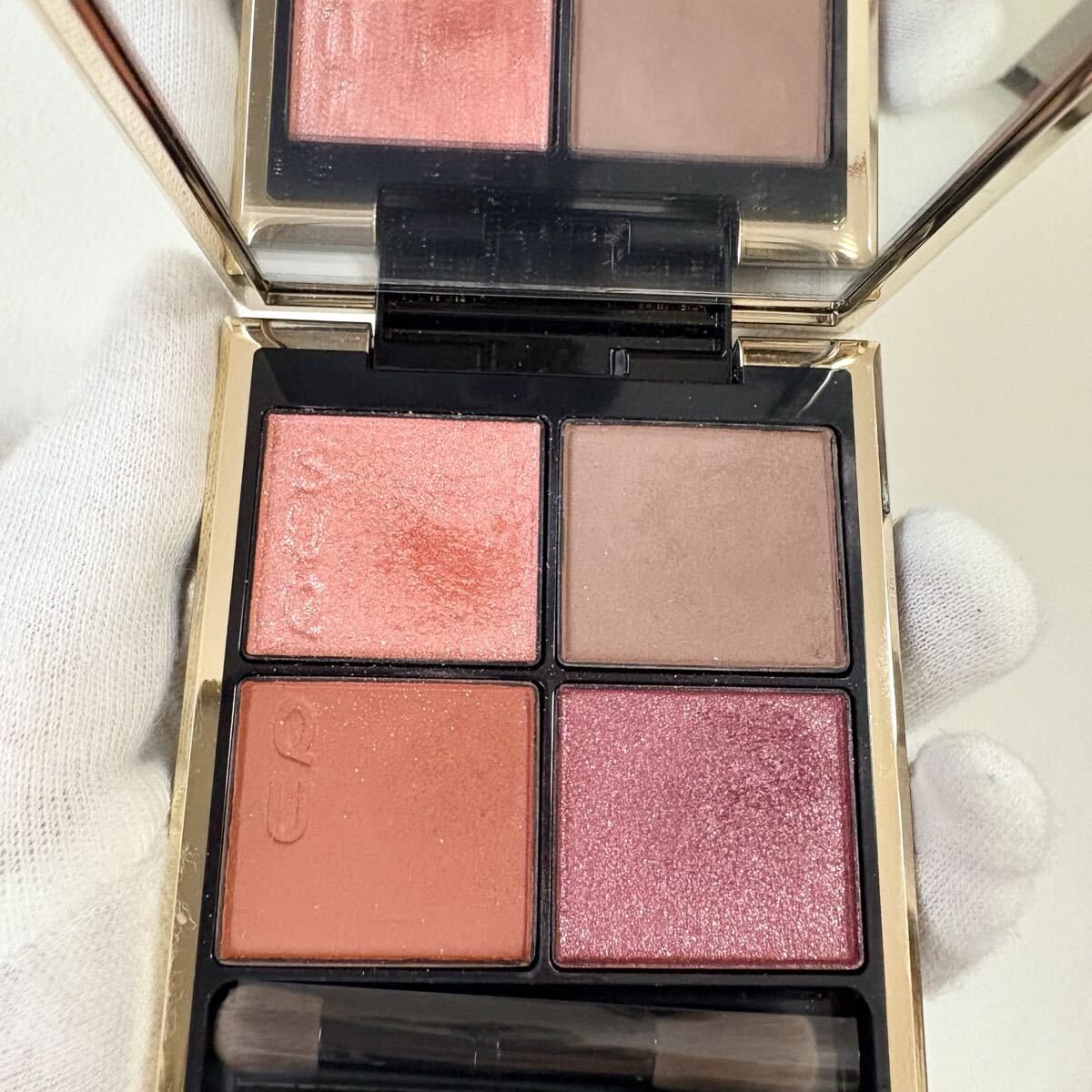 SUQQU スック シグニチャーカラーアイズ2點(diǎn)セット 國內(nèi)正規(guī)品 13 爛漫染 RANMANZOME 14 夕琥箔 YUUKOHAKU アイシャドウ チップブラシ未使用