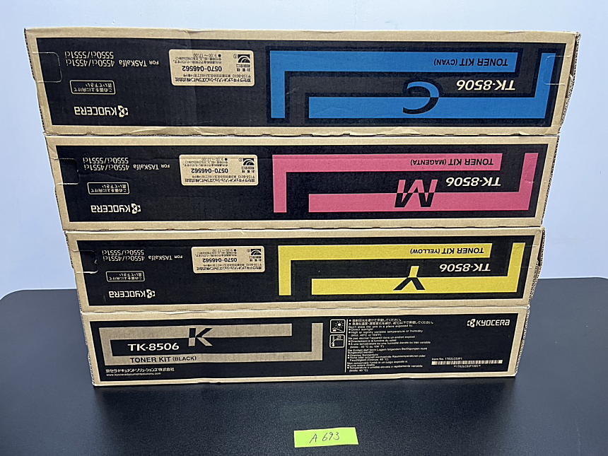 A-693【新品】京セラ　KYOCERA　トナーキット　TK-8506　K/C/M/Y　ブラック/シアン/マゼンタ/イエロー　4色4本セット　純正