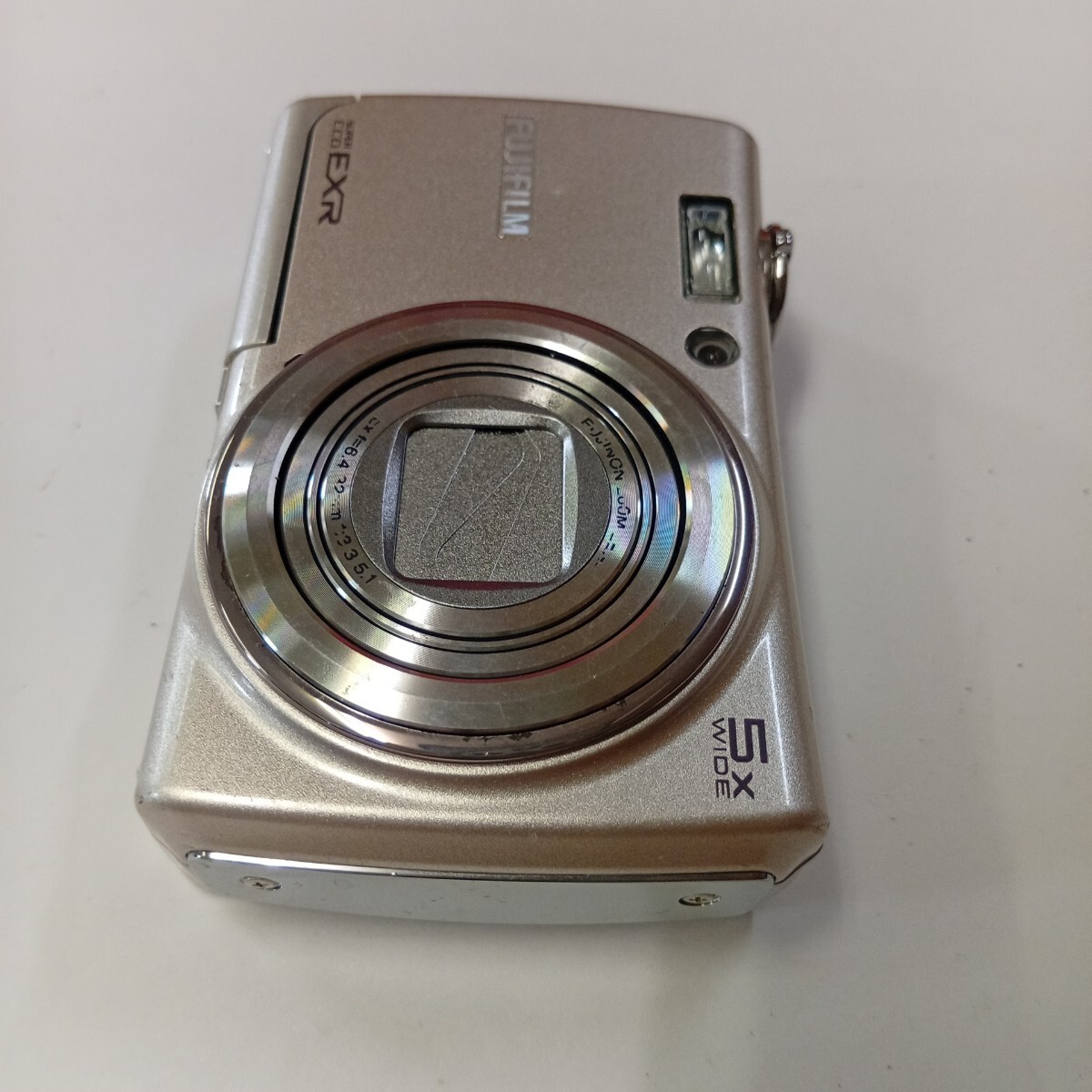 FUJIFILM／富士フィルム　FinePix　F200EXR　ゴールド　コンパクトデジタルカメラ