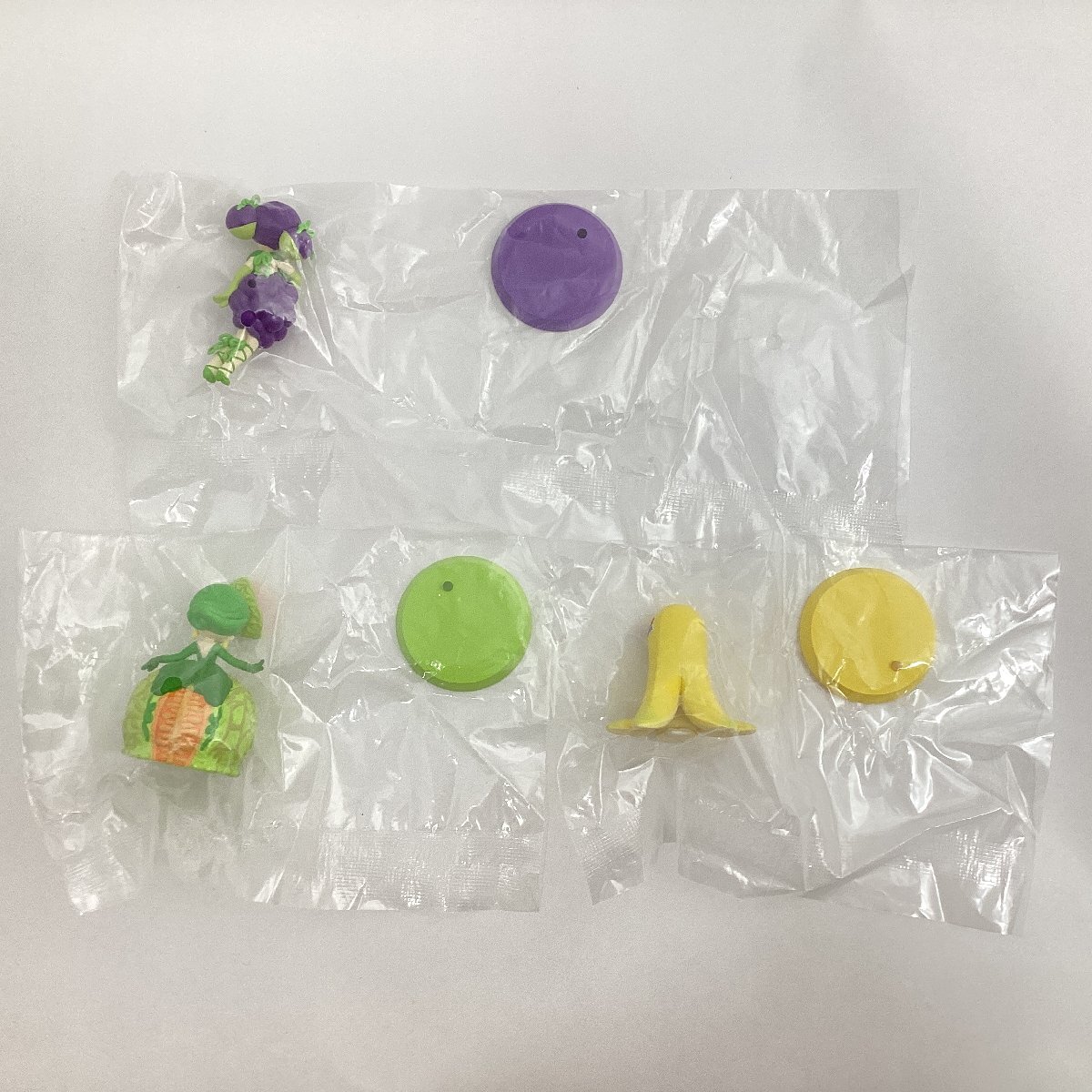 袋未開封 Qualia くだものファッション スタンドフィギュア 全5種 りんご バナナ ぶどう いちご メロン クオリア ガチャ_画像8