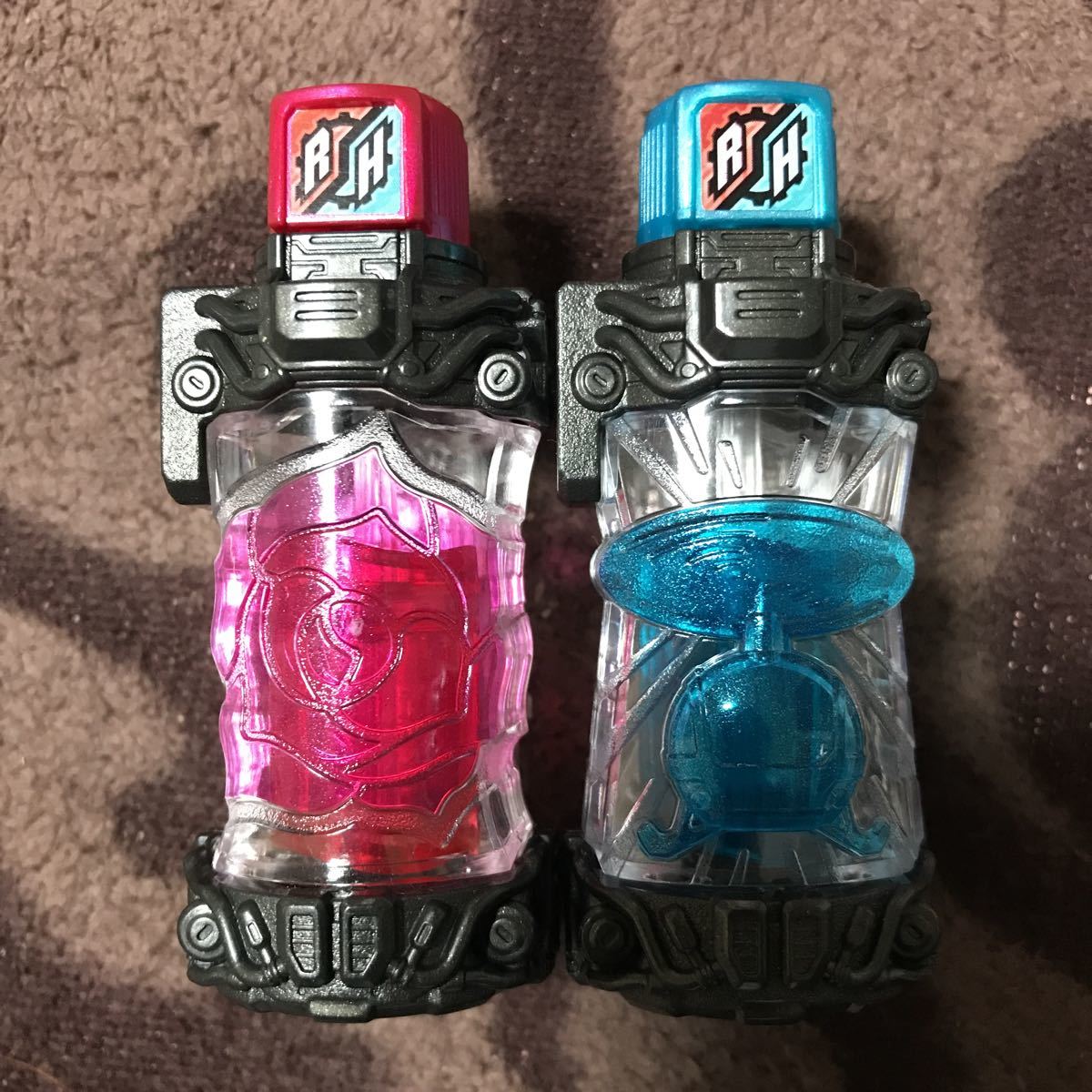 美品 DX ローズコプター フルボトル 仮面ライダー ビルド エボルボトル おもちゃ 変身ベルト ジオウ エグゼイド ビルドドライバー 玩具_画像1