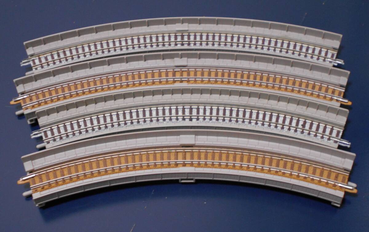 ◎TOMIX 高架橋レールC317-45 2本、C280-45 2本　セット 中古品_画像1