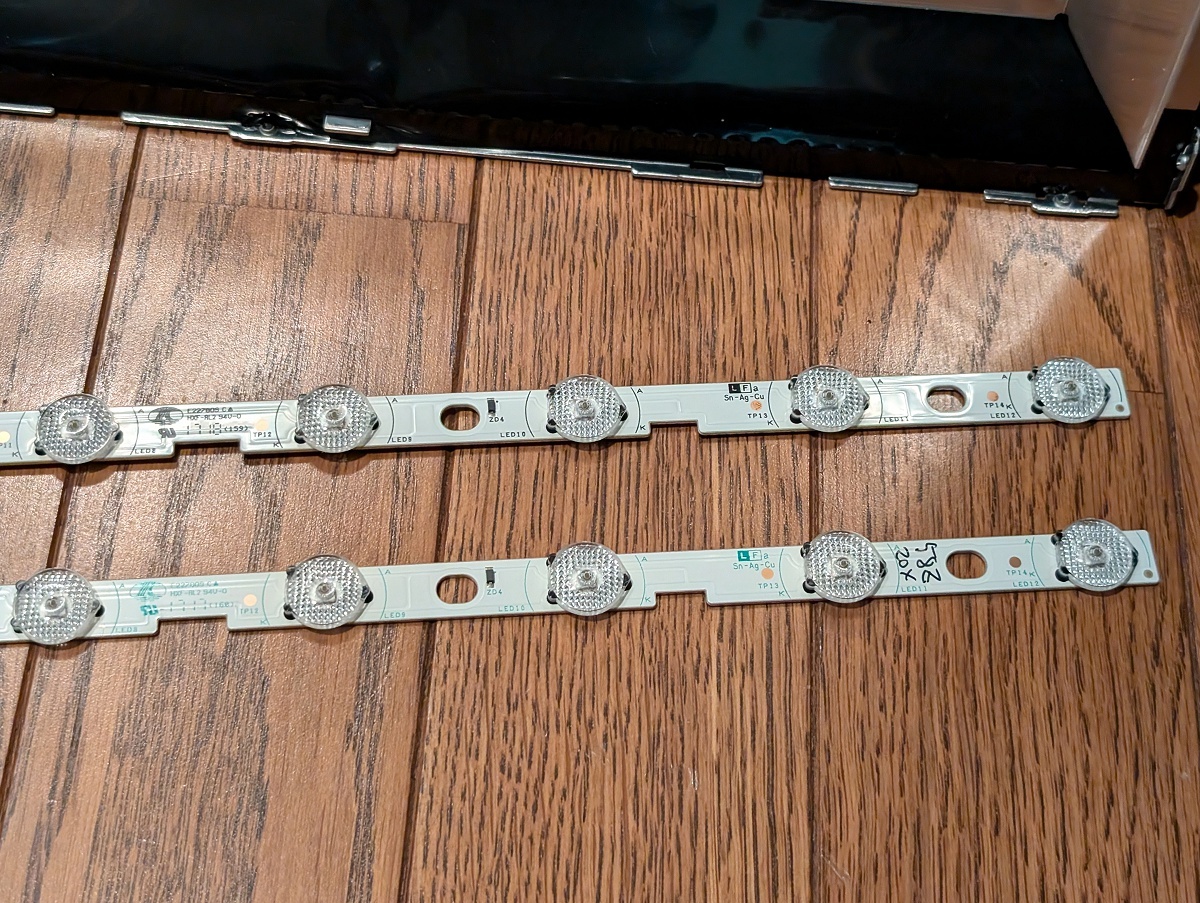 REGZA 58Z20X LEDバックライト【2本 1列分セット】技術サポート可 6V チップ搭載 LEDバー バックライト SHARP 58inch 15AUT WS V2.0_画像6