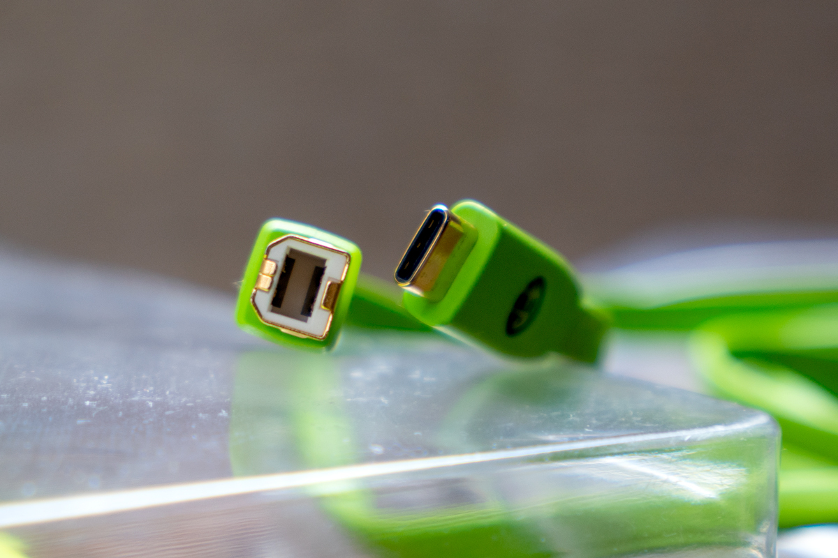 NEO by OYAIDE d+ USB Type-C class B 2.0m USBケーブル