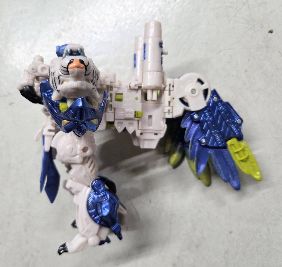 トランスフォーマー ビーストウォーズ メタルス タイガーファルコン