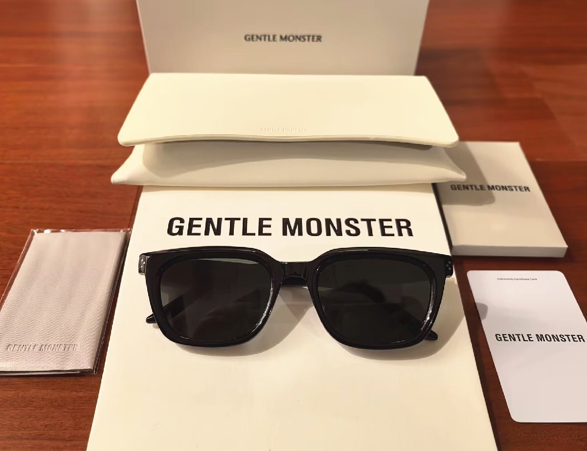 新品未使用※人気モデル*GENTLE MONSTER?ジェントルモンスター HOVO　登坂広臣 BTS 愛用?ブラック?サングラス?黒