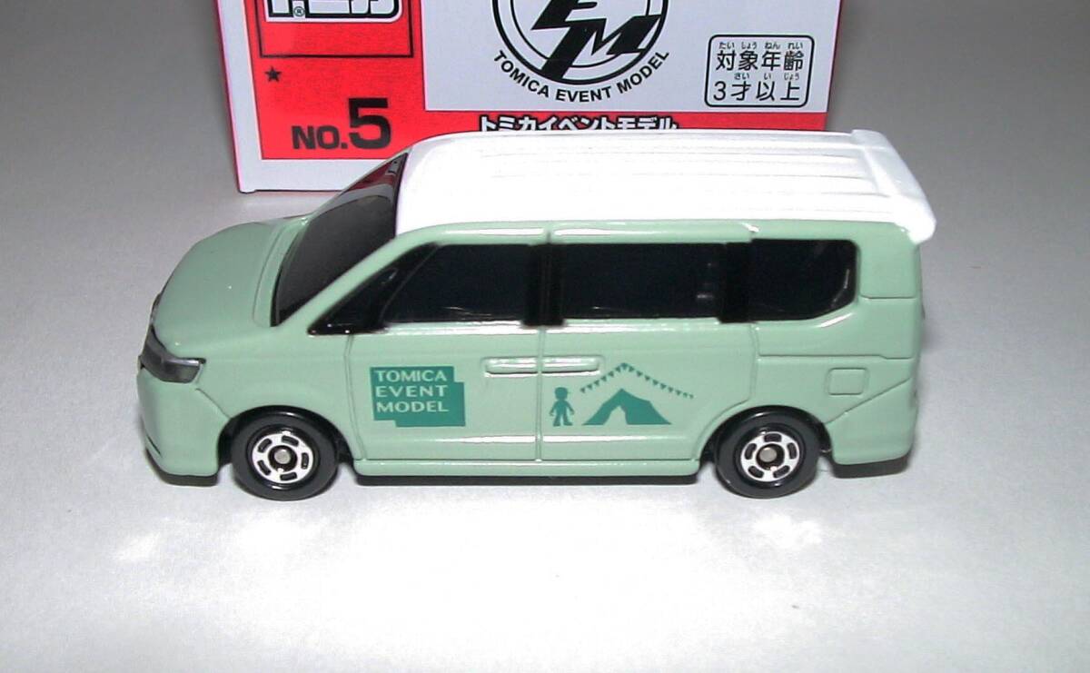 新品【トミカイベントモデル 】ホンダ ステップワゴン No.5_画像4