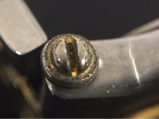 1円 グッチ クォーツ アナログ 腕時(shí)計(jì) メンズ 9000M デイト グレー文字盤(pán) 純正ブレス 未稼働 ファッション小物 GUCCI