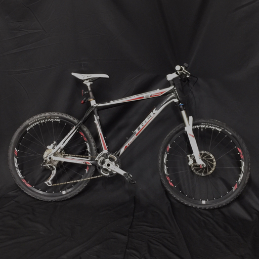 【直接渡しのみ】 トレック TREK 8シリーズ ロードバイク 26インチ ホワイト × ブラック 譲渡証明書付き