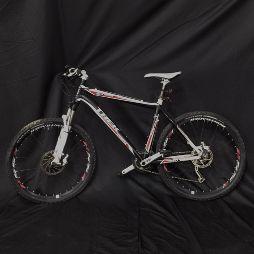 【直接渡しのみ】 トレック TREK 8シリーズ ロードバイク 26インチ ホワイト × ブラック 譲渡証明書付き