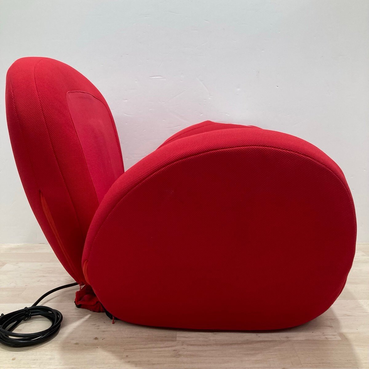 エアリーシェイプ スマート AIM-FN007 マッサージチェア Airly Shape 骨盤矯正 レッド 健康器具 ツカモトエイム[D7890]