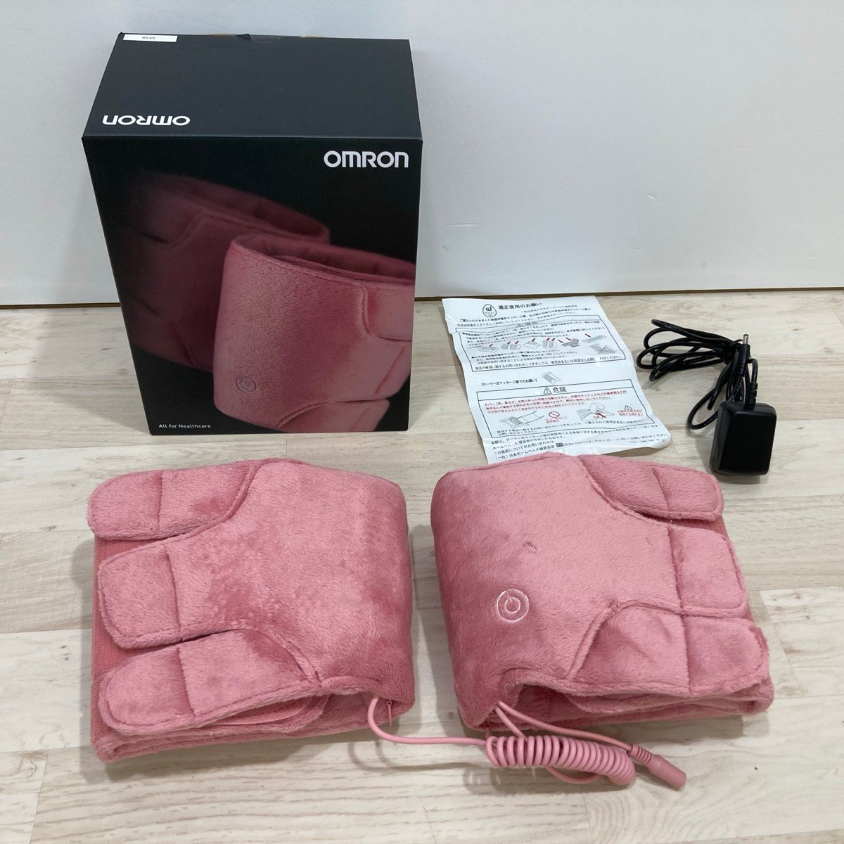 OMRON オムロン 電気マッサージ機 HM-252-PK[E0283]