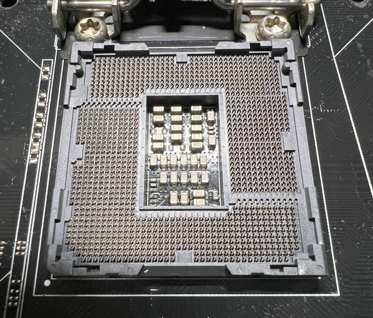 Core i7 6700k Asus Z170 Pro Gaming Corsair DDR4 Dominator Platinum 16GB Scythe 白虎 SCBYK-1000I * CPU+MB+RAM+Coolerの4點セット *