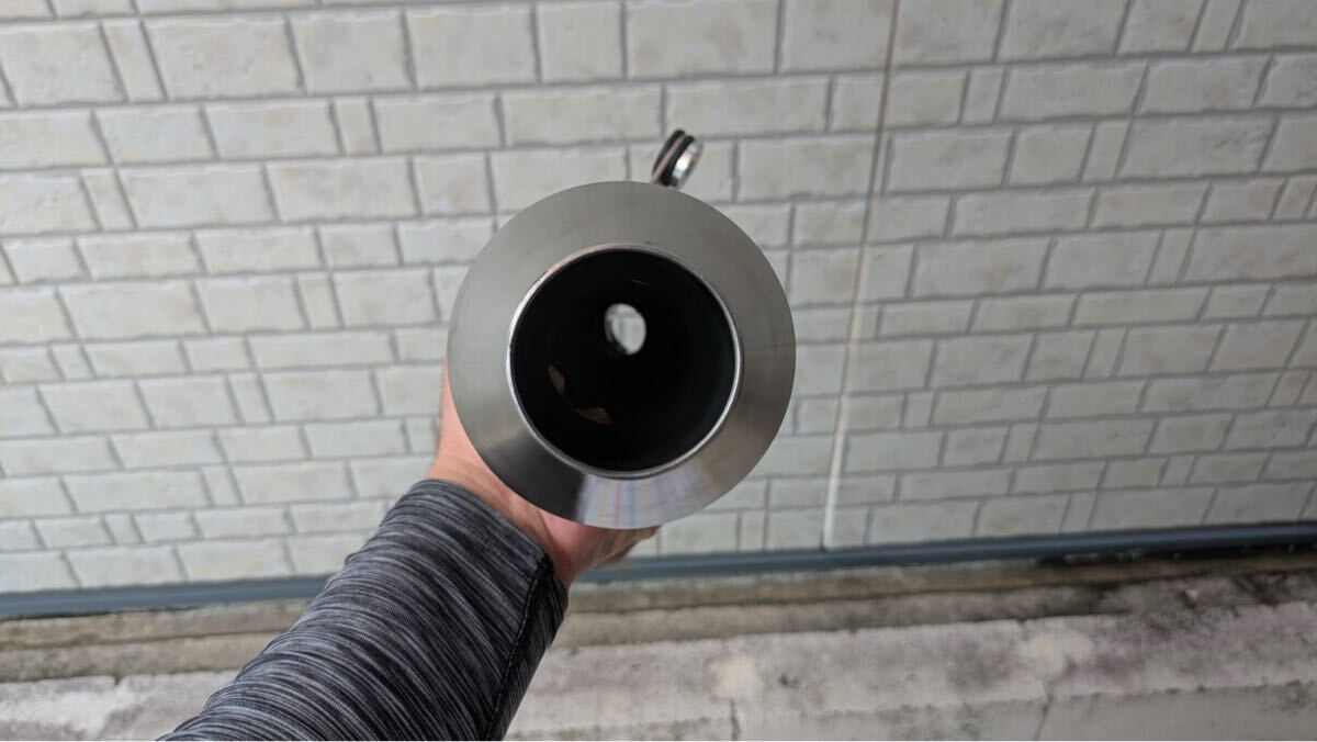 トライアンフスピードツイン1200(2019年式)用ブリティッシュカスタムのスリップオンマフラー(マフラー本体のみ)_画像7