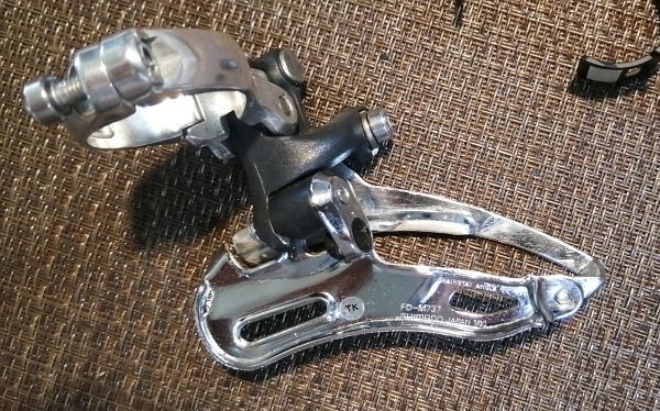 ◆美品◆Shimano　DeoreXT　FD-M737　フロントディレーラー　3サイズ対応