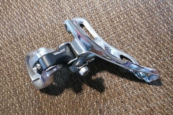 ◆美品◆Shimano　DeoreXT　FD-M737　フロントディレーラー　3サイズ対応