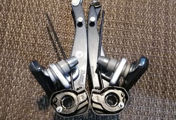 ◆美品◆Shimano　DeoreLX　BR-M570　Vブレーキ（おまけ付）