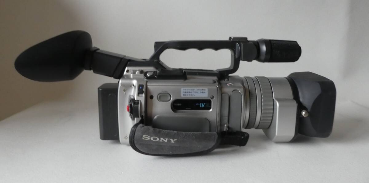 SONY　DCR-VX2000ジャンク品