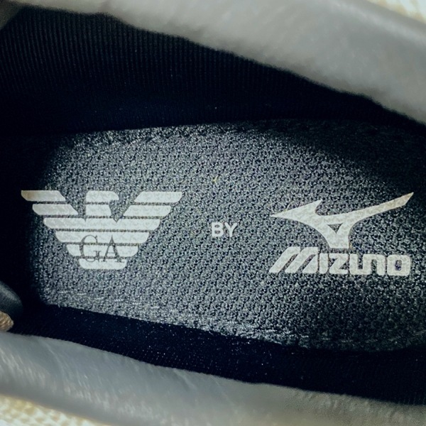 Emporio Armani EMPORIOARMANI спортивные туфли 24.5 - кожа серый бежевый × серый × белый женский обувь