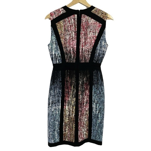 ビーシービージーマックスアズリア BCBGMAXAZRIA サイズ2 S - 黒×ピンク×マルチ レディース クルーネック/ノースリーブ/ひざ丈 美品_画像2