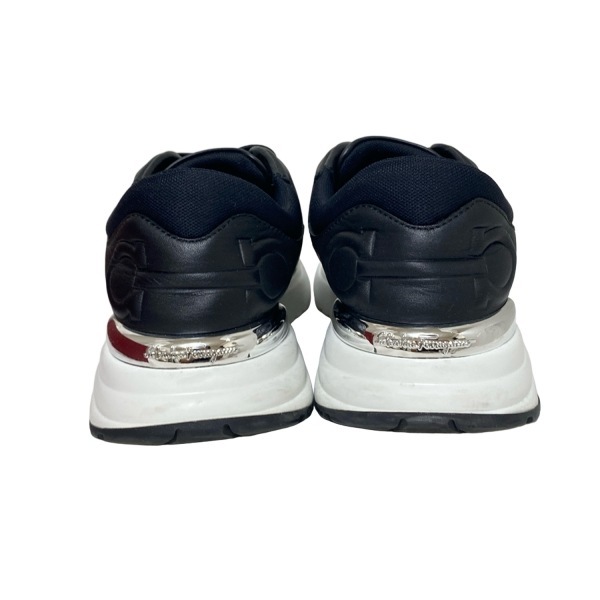  Salvatore Ferragamo FERRAGAMO/SalvatoreFerragamo спортивные туфли 7 C - кожа чёрный женский gun chi-ni обувь 