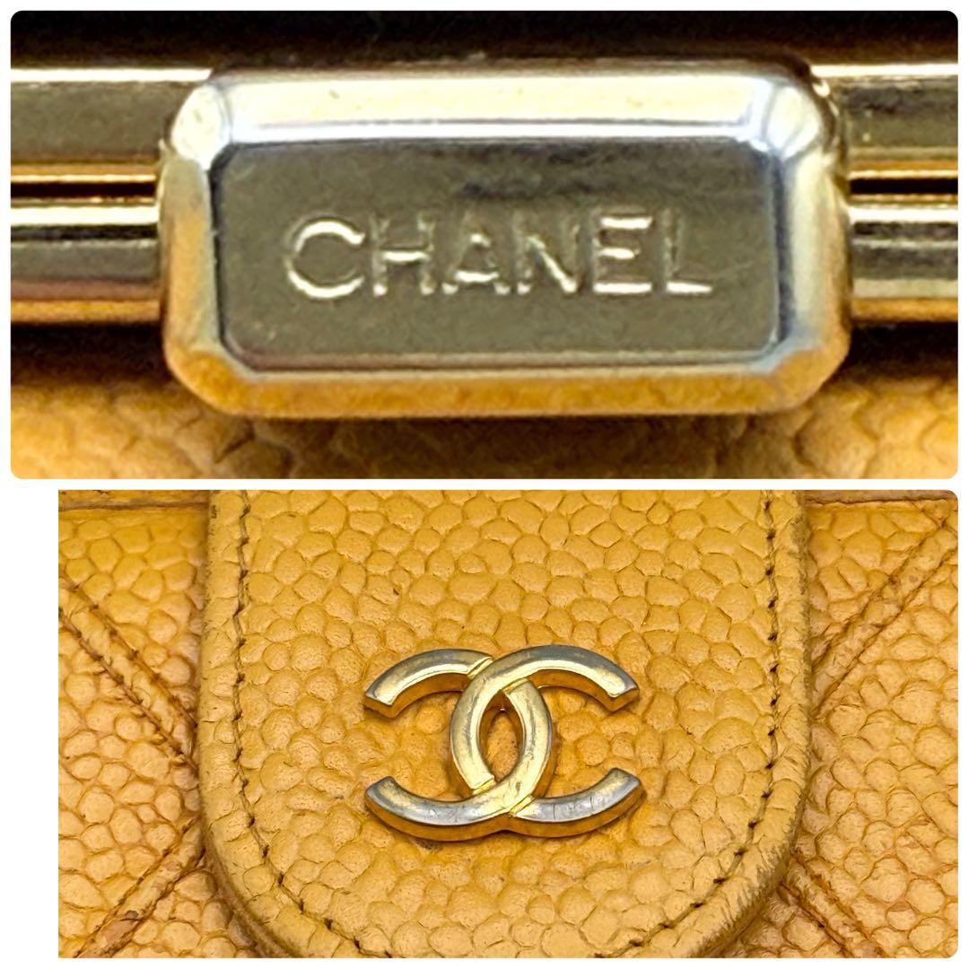 【金運up】CHANEL イエローレザー 二つ折り財布