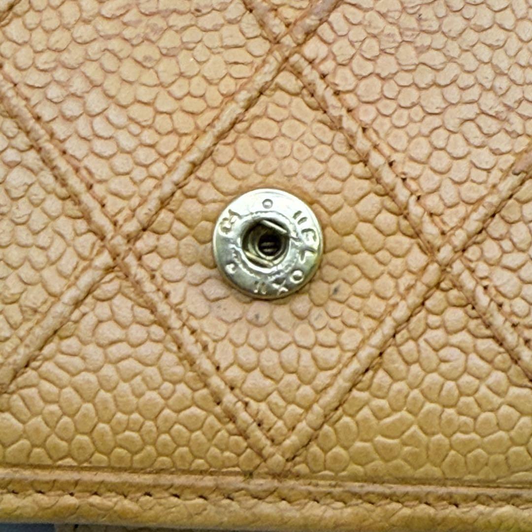 【金運up】CHANEL イエローレザー 二つ折り財布