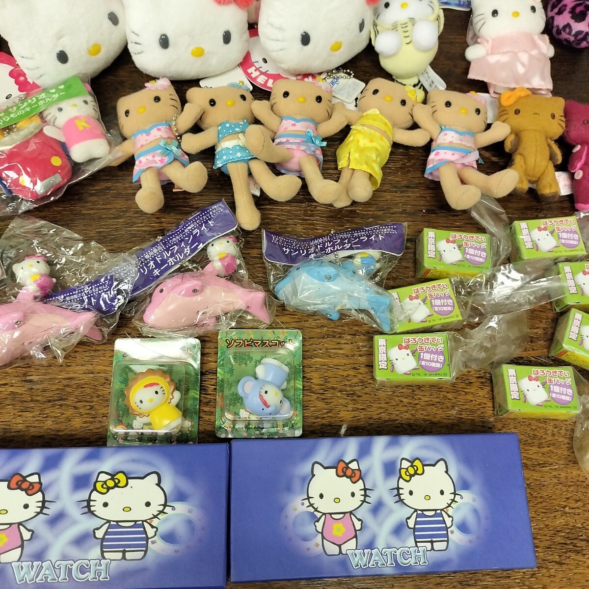 キティちゃん　グッズ　まとめ売り　ぬいぐるみ　ストラップ　キーホルダー　マスコット　時計　お弁當箱　日焼けキティ サンリオ　