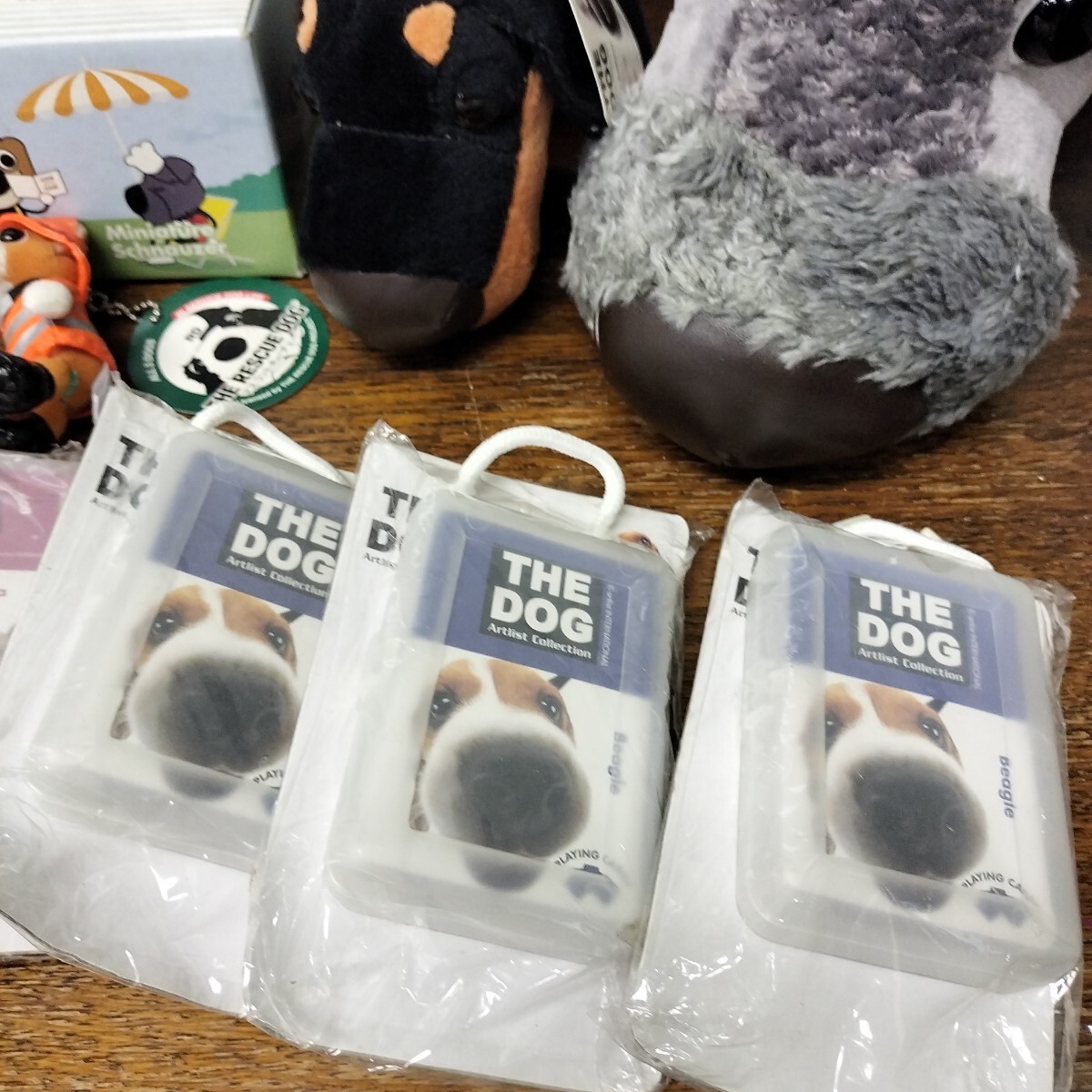 THEDOG まとめ売り　ぬいぐるみ　小物入れ　マスコット　キーホルダー　トランプ　貯金箱　マグ　クリスマスファイバーツリー