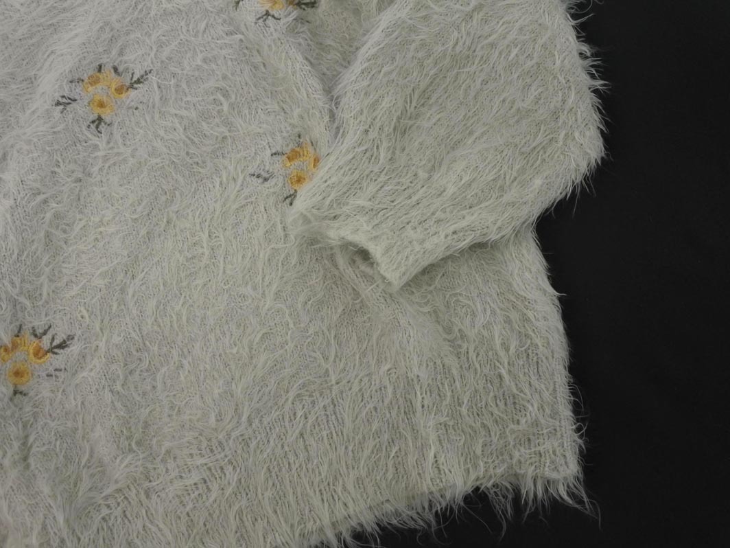 earth music&ecology アースミュージック&エコロジー 花柄 刺繍 シャギー ニット セーター sizeF/ライトグレー ◇■ ☆ fia5 レディース_画像3