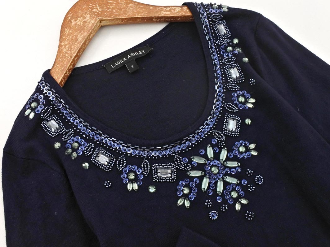 LAURA ASHLEY ローラ アシュレイ ビーズ ニット セーター sizeS/紺 ◇■ ☆ fic6 レディース_画像2