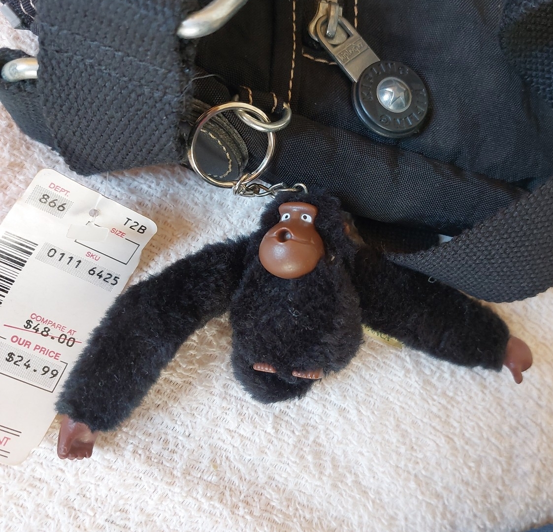 キプリング ショルダーバッグ　ヴィンテージ ナイロン KIPLING 斜め掛け　未使用