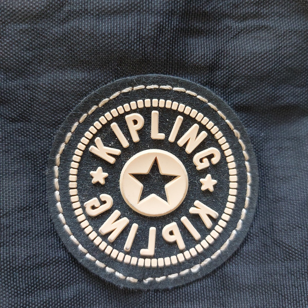 キプリング ショルダーバッグ　ヴィンテージ ナイロン KIPLING 斜め掛け　未使用