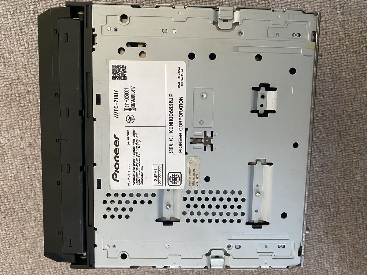 ★carrozzeria PioneerカーナビAVIC-ZHO7★ カロッツェリア カーナビ_画像2