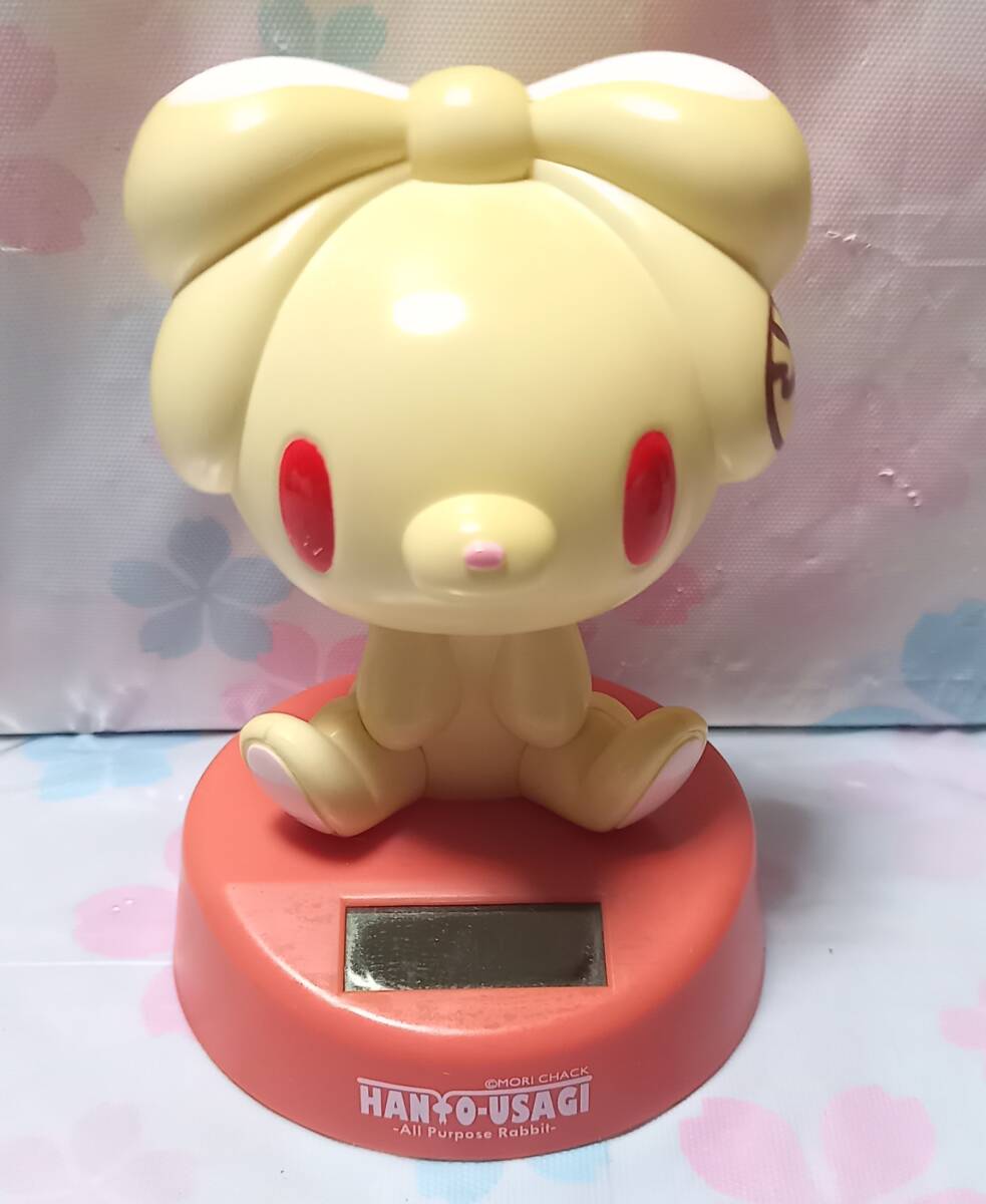 激レア 汎用うさぎ ソーラーフィギュア 白 黒 2個セット 中古品 日焼けなどあり_画像3
