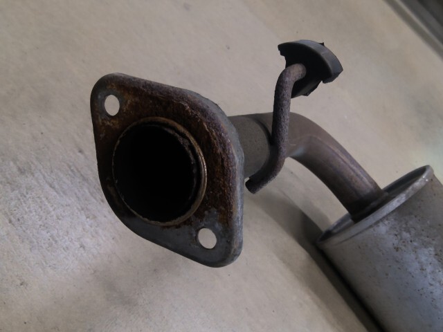 セレナ DBA-C26 Rマフラー 20S MR20DD K23 20350-1VA0A_画像4