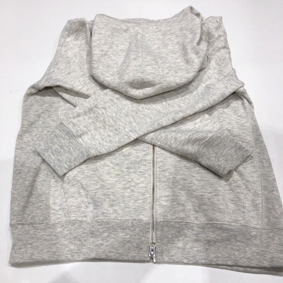 ts20250910【THE NORTH FACE】ザノースフェイス Square Logo FullZip スクエアロゴフルジップ パーカー L アイボリー 毛玉アリ NT62038_画像3