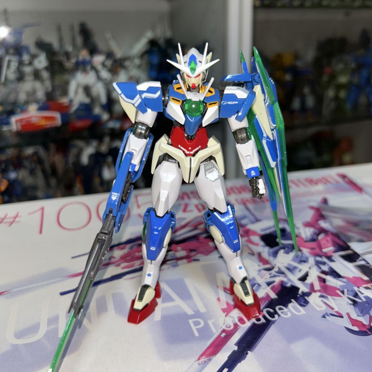 デカール貼り・クリア塗装済 ROBOT魂 ダブルオークアンタ_画像1