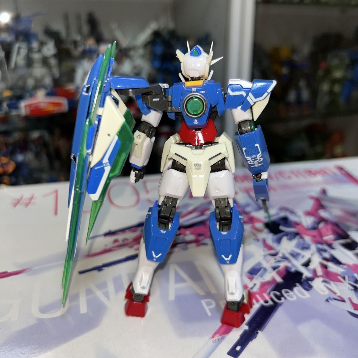 デカール貼り・クリア塗装済 ROBOT魂 ダブルオークアンタ_画像3