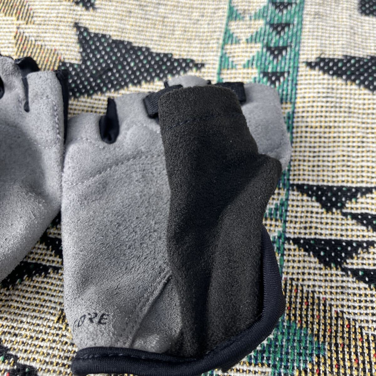 ロードバイク ハーフフィンガー グローブ　GOREWEAR Sサイズ ブラック_画像3